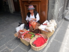 Vende frutos secos con chile. Puebla (31_05_11)